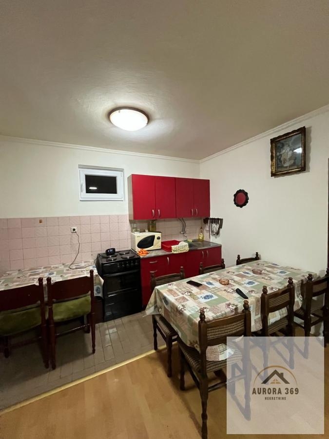Ruma, Gradska Lokacija, Centar, Kuća, Izdavanje, 100 m2, 1.000 ...