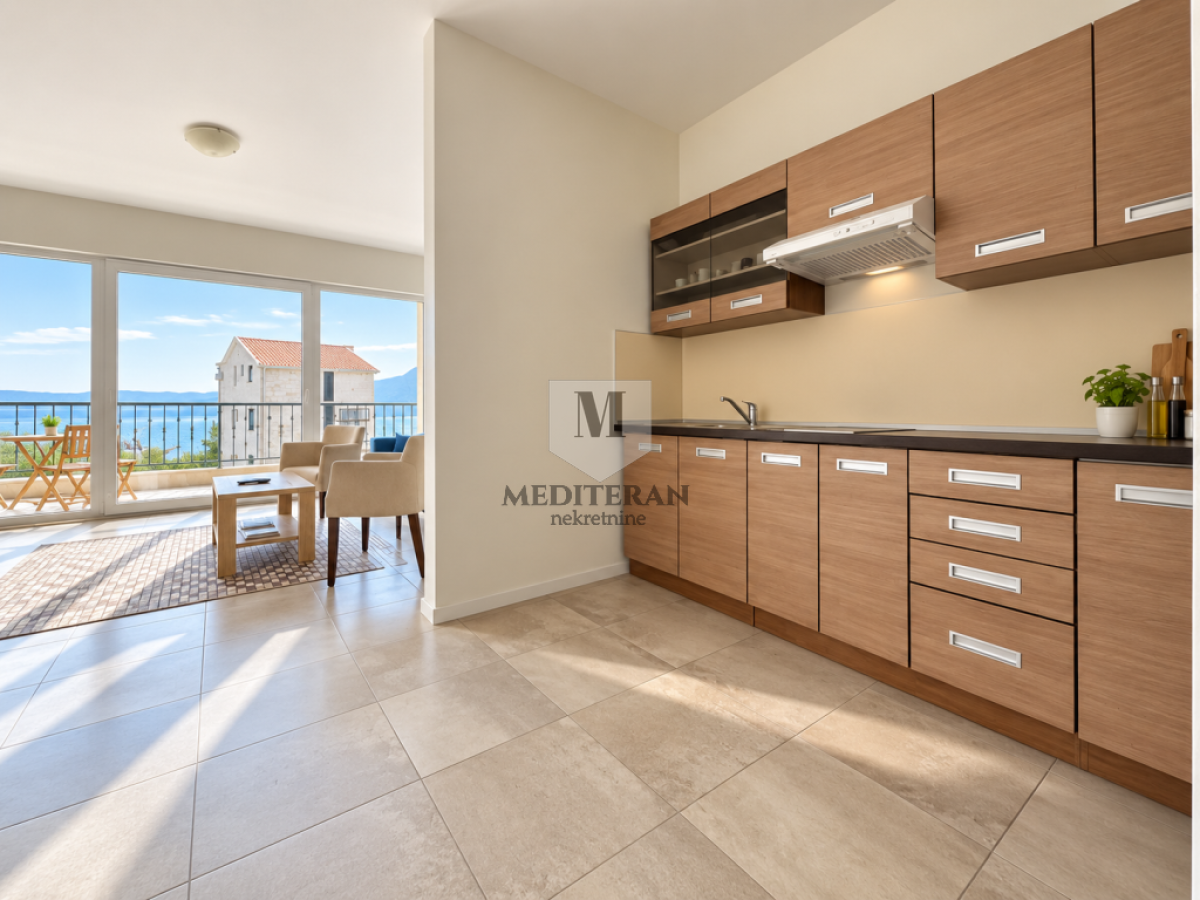 1-Schlafzimmer-Wohnung 72 m² mit Meerblick-Terrasse, 300 m vom Meer — Bijela, Herceg Novi 2