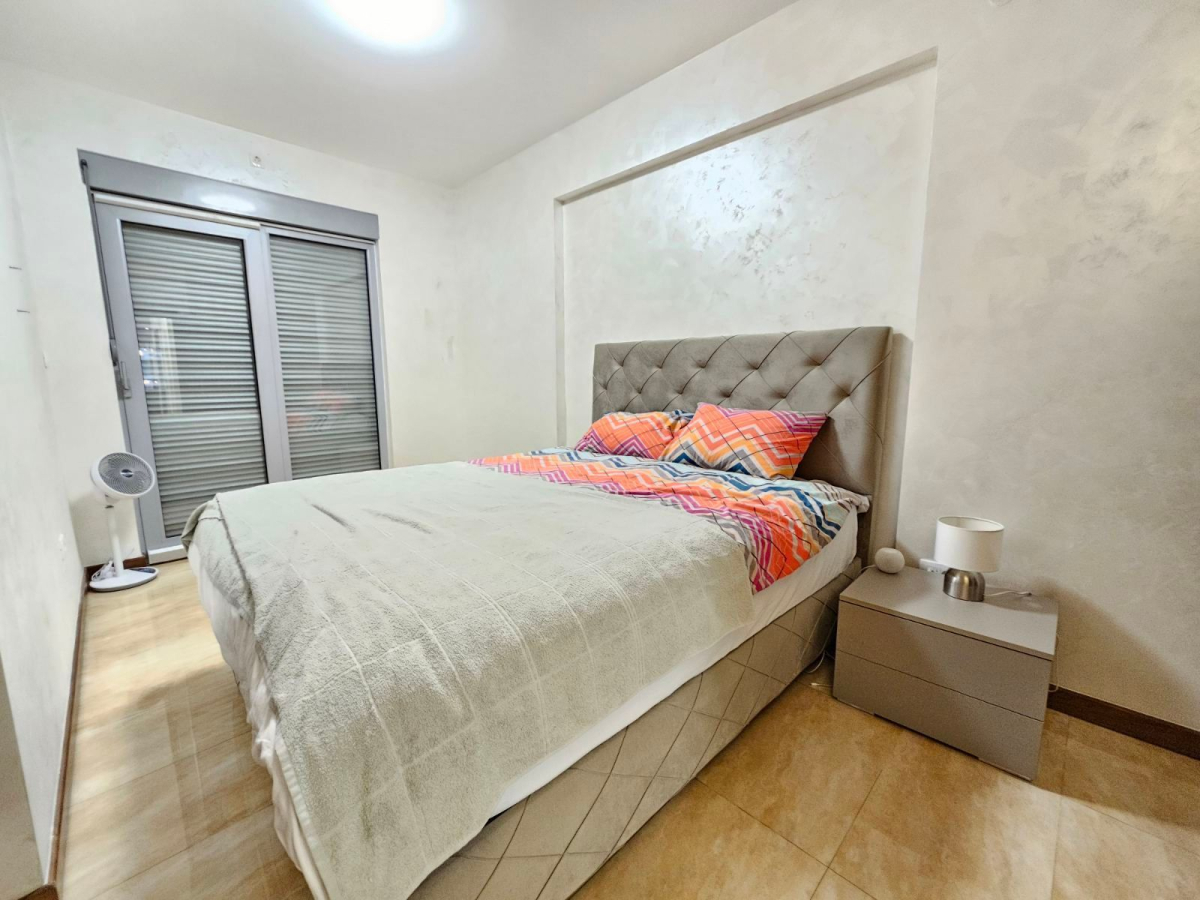 Luxury 2-bedroom apartment 96 m² with panoramic sea view, first line — Rafailovići, Budva 4