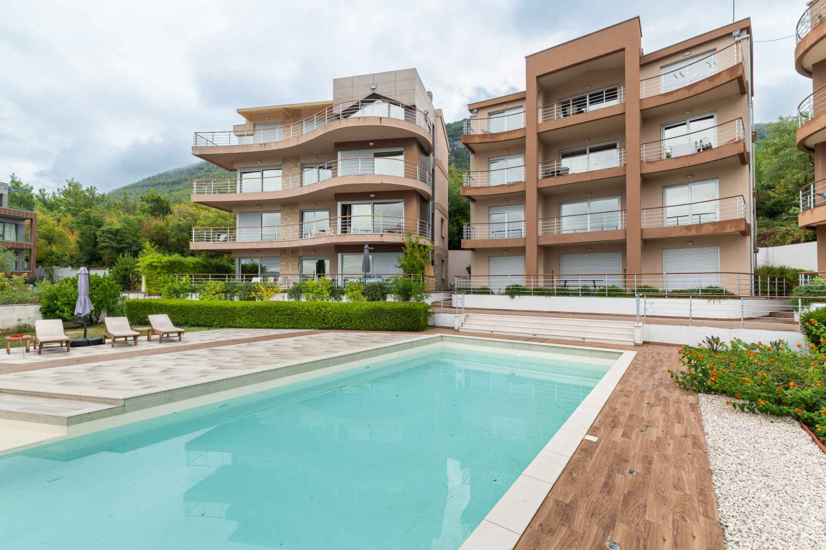 Geräumige möblierte 3-Schlafzimmer-Wohnung 128 m² mit Meerblick und 40-m²-Terrasse — Kavač, Kotor 7