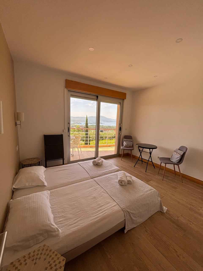Geräumige möblierte 2-Schlafzimmer-Wohnung 119 m² mit Meerblick, Poolzugang — Kavač, Kotor 4