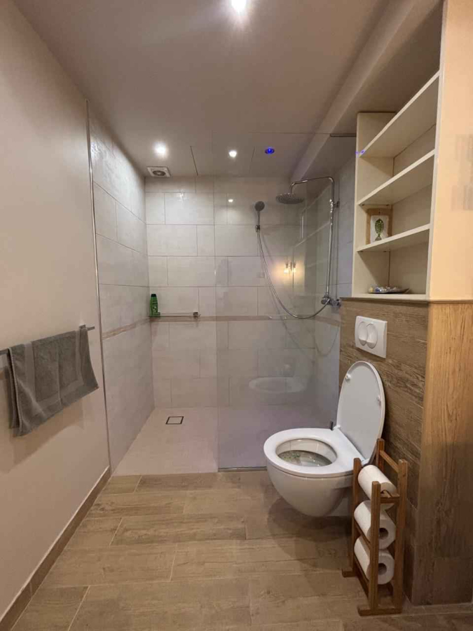 Geräumige möblierte 2-Schlafzimmer-Wohnung 119 m² mit Meerblick, Poolzugang — Kavač, Kotor 5