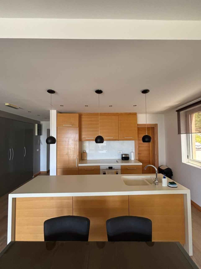 Geräumige möblierte 2-Schlafzimmer-Wohnung 119 m² mit Meerblick, Poolzugang — Kavač, Kotor 10