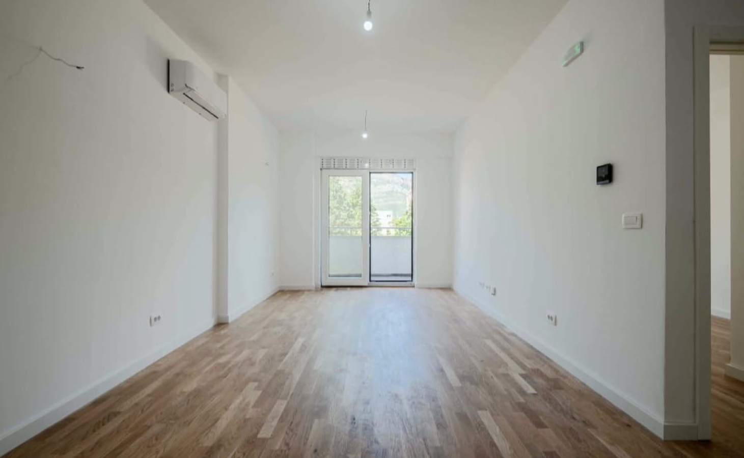 New-build 2-bedroom apartment 67 m² with terrace in the centre of Bar 6