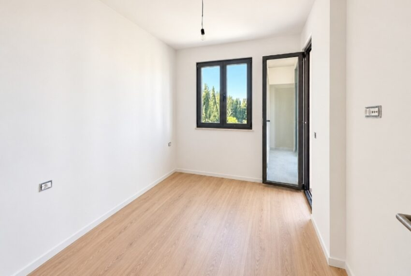 1-bedroom apartment 39 m² under construction with partial sea view, 2nd floor — Donja Lastva, Tivat 9