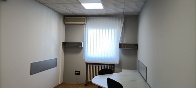 POSLOVNI PROSTOR 430 M2 U CENTRU