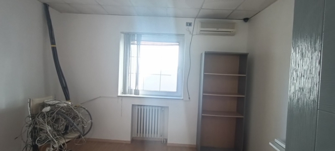 POSLOVNI PROSTOR 430 M2 U CENTRU