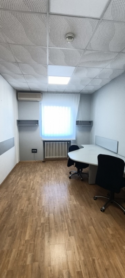 POSLOVNI PROSTOR 430 M2 U CENTRU