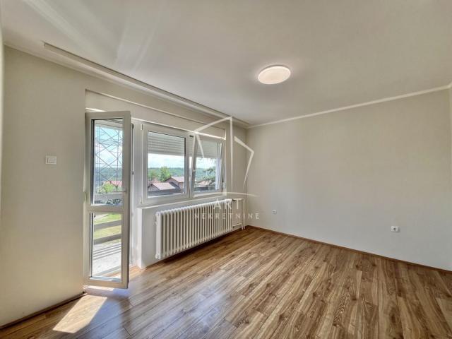 Sremčica, mereno 450m2 ID#8183