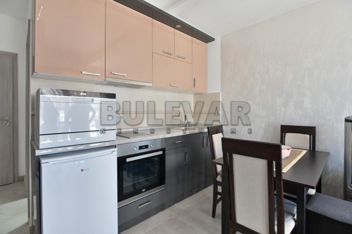 Apartman, studio, na Zlatiboru sa nameštajem, 26. 39m2