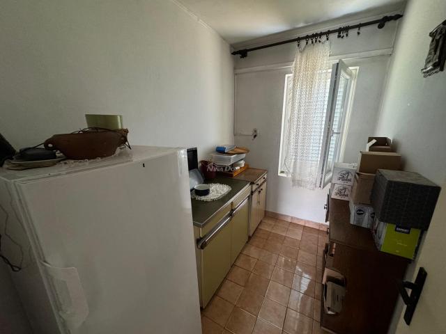 Apartmanska kuća Privlaka - centar mjesta - 300m od mora