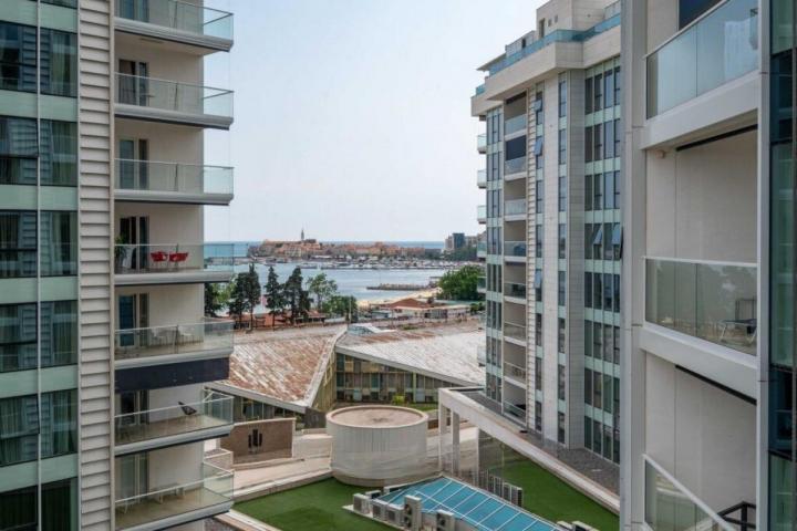 Luxurious apartment for sale, Budva, 104 m2