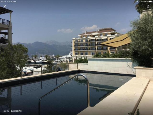 Duplex Apartment with Pool in Tivat