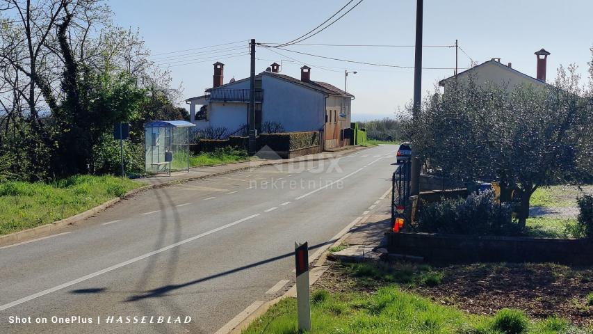 ISTRA, VIŠNJAN - Prostrano zemljište sa pogledom na more