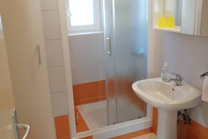 Istra, Rovinj, kuća s dva apartmana i vrtom 232 m2 u centru Rovinja