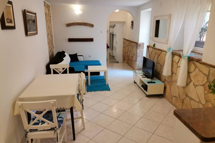 Istra, Rovinj, kuća s dva apartmana i vrtom 232 m2 u centru Rovinja