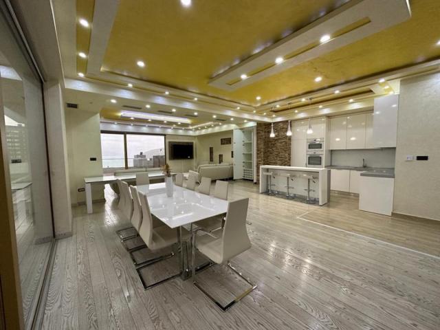 For rent: Luxurious penthouse 162 m2, Budva