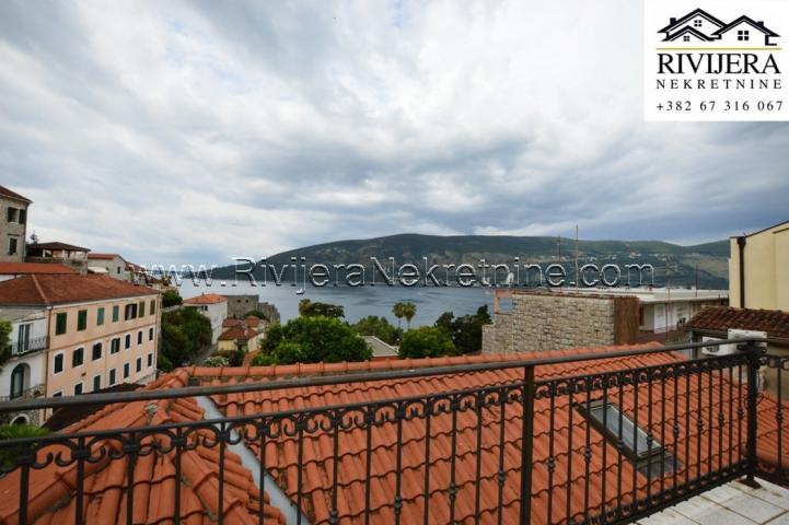 Stambeno poslovni objekat Herceg Novi stari grad