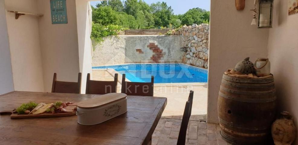 KRK ISLAND, MALINSKA - Charming stone house with swimming pool