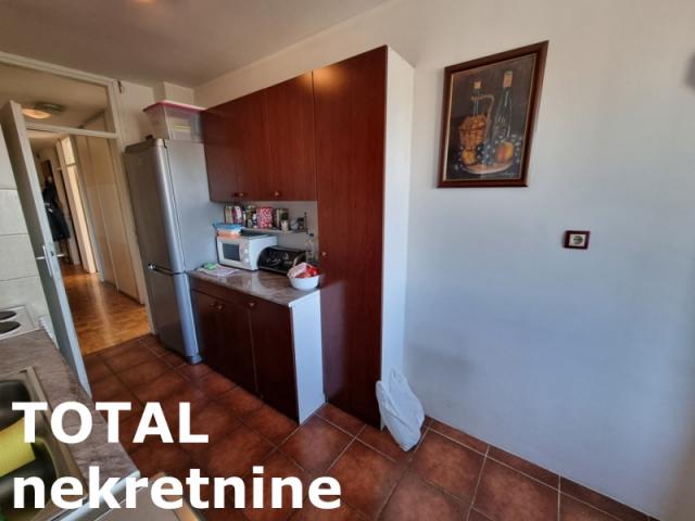 2. 5 Dvoiposoban stan NOVI SAD, 169950€