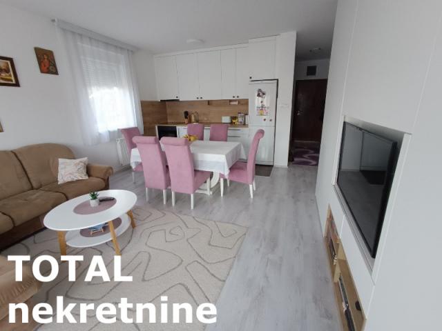 3 Trosoban stan NOVI SAD, 133900€