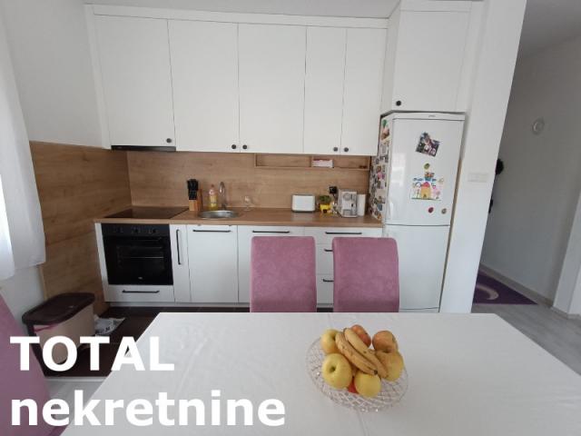 3 Trosoban stan NOVI SAD, 133900€