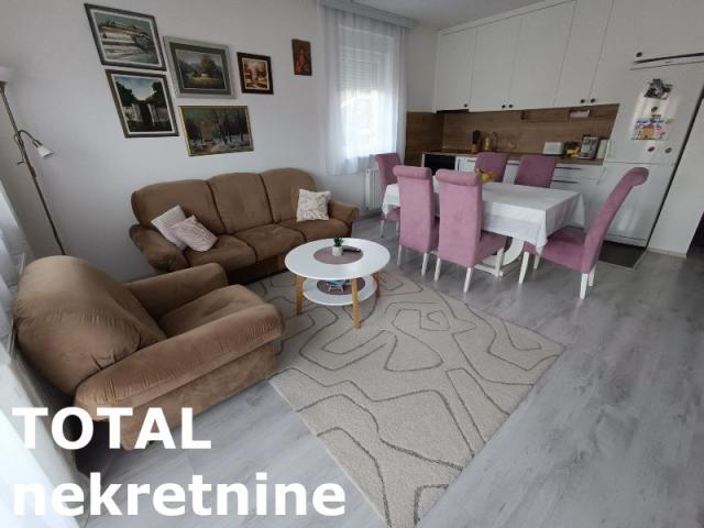 3 Trosoban stan NOVI SAD, 133900€