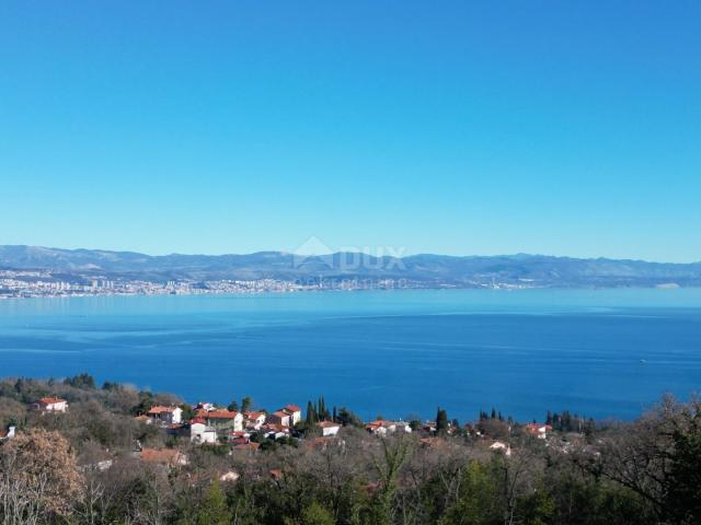 OPATIJA, LOVRAN, IKA - villa 230 m2 s panoramskim pogledom na more i bazenom + uređena okućnica 930 