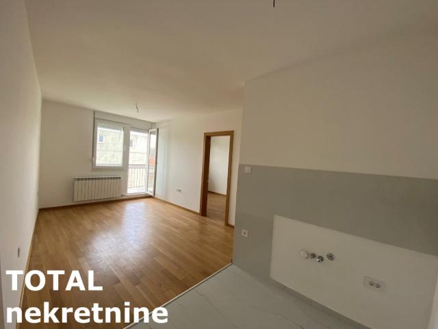 2 Dvosoban stan NOVI SAD, 133900€