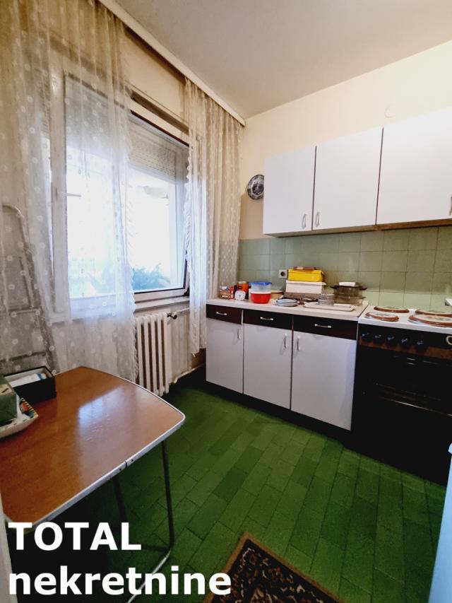 2. 5 Dvoiposoban stan NOVI SAD, 168100€