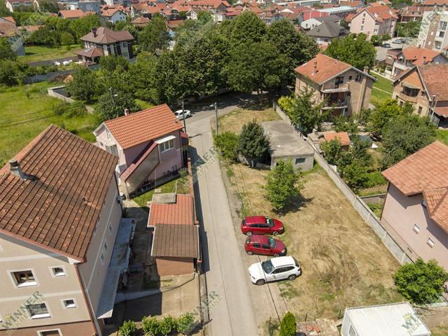 Prodaja Plac Zemun Altina 6 ari građevinsko zemljiste ID#1318