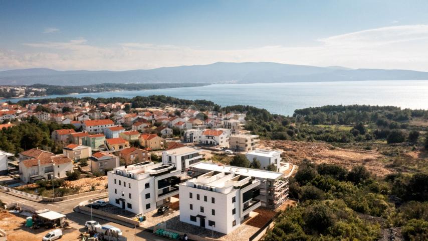 Stadt Krk - Zweistöckiges Luxusapartment mit Dachterrasse und Swimmingpool