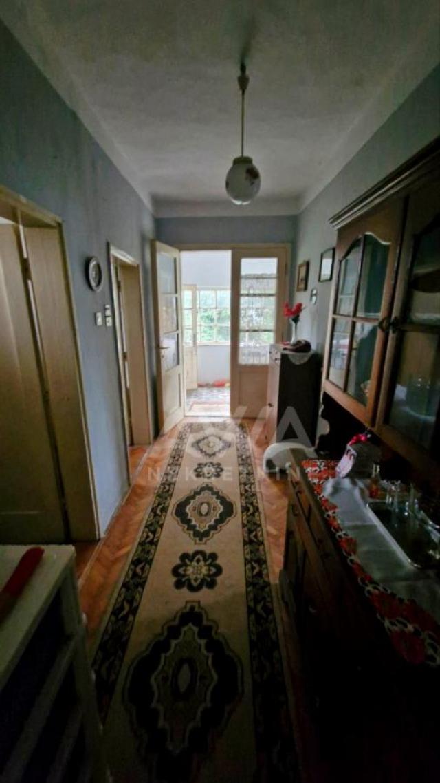 Gakovo, Kuća 90 m2, Plac 2616 m2