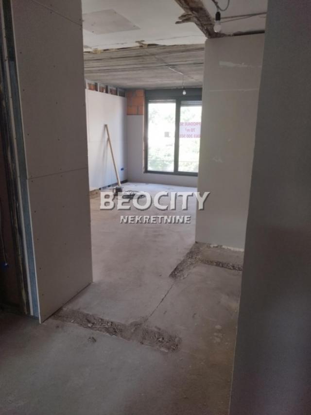 Voždovac, Banjica, Paunova, 3. 0, 70m2, 170000EUR