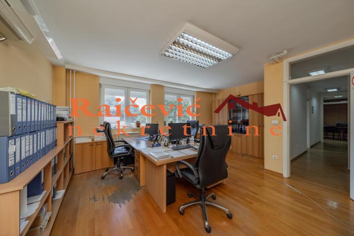 VOZDOVAC VOZDOVAC 122m2 , 2T , 244000e