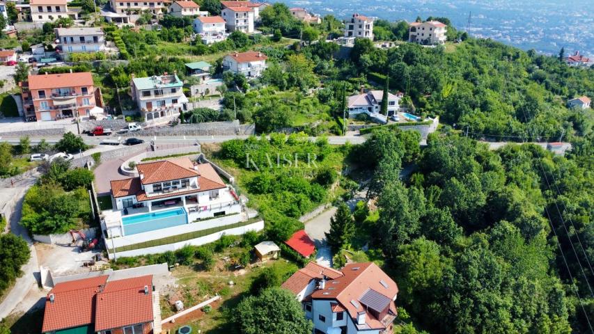 OPATIJA, BREGI, građevinsko zemljište 1054m2