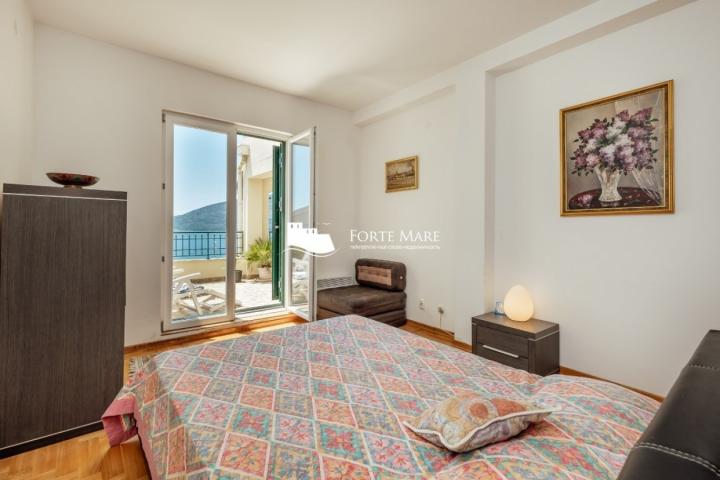 Apartment for sale in Herceg Novi, Savina area