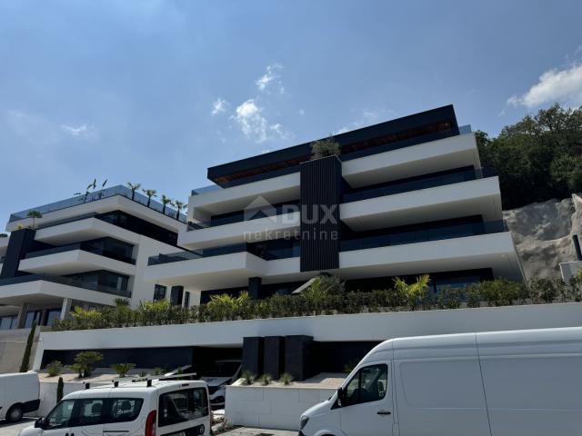 OPATIJA, ZENTRUM - 137 m² großes, prestigeträchtiges Gebäude in einem herrlichen Neubau mit Panorama