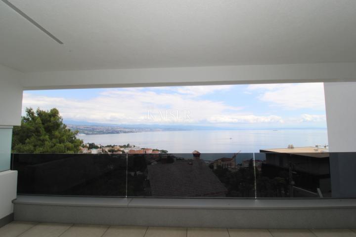 Flat Opatija, 261,39m2