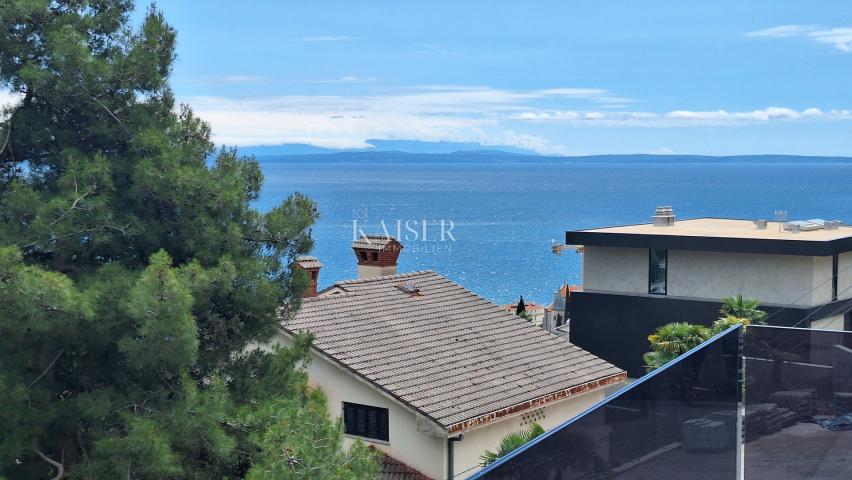 Flat Opatija, 261,39m2