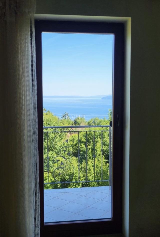 Opatija, Veprinac - House with two apartments 400 m2 with sea view