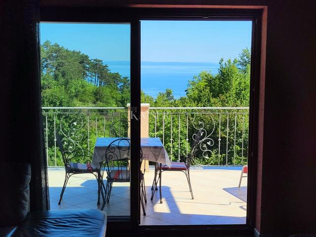 Opatija, Veprinac - House with two apartments 400 m2 with sea view