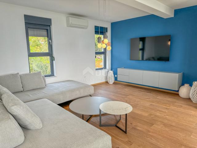 OPATIJA, IKA - Wohnung im Neubau 135m2 + Dachterrasse 77m2, Panoramablick auf das Meer