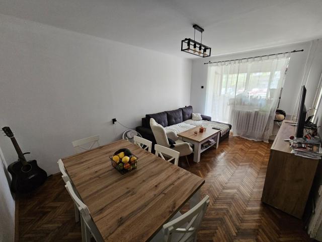 NOVI SAD - BULEVAR - 51. 00 m2