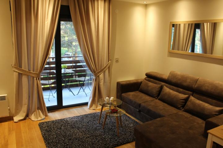 Apartman 41m2, zelena zona, vila Peković