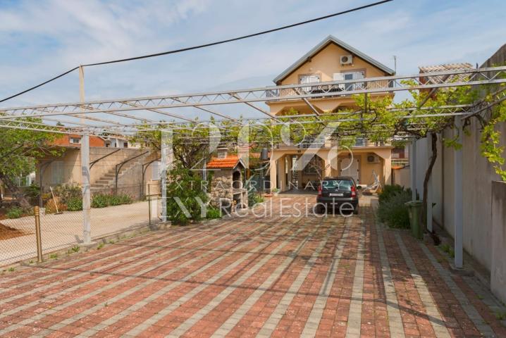 House Pirovac, 310m2