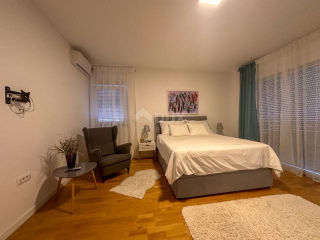 OPATIJA, MATULJI - apartment on the second floor of a modern new building with a swimming pool and a