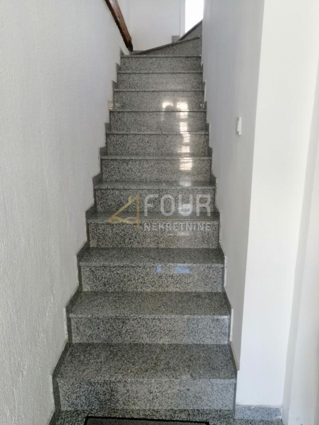 House Vrbnik, 80m2