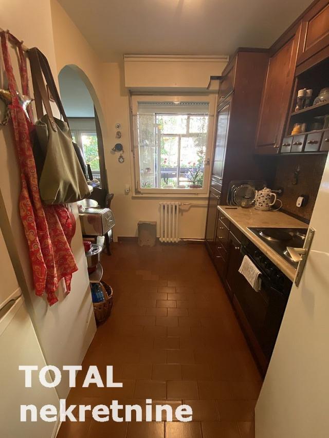 3 Trosoban stan NOVI SAD, 189500€