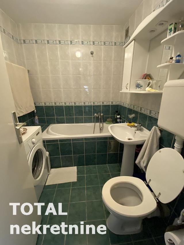 3 Trosoban stan NOVI SAD, 189500€